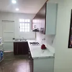 Hostal Guelaguetza Danza de la Pluma con Baño Propio
