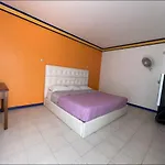 Hotel America