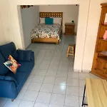 Comoda Y Amplia Habitacion En Jalatlaco