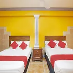 OYO Posada Villa Maria