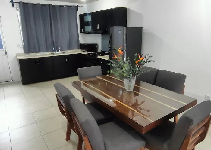 Apartment With Xochimilco Garage