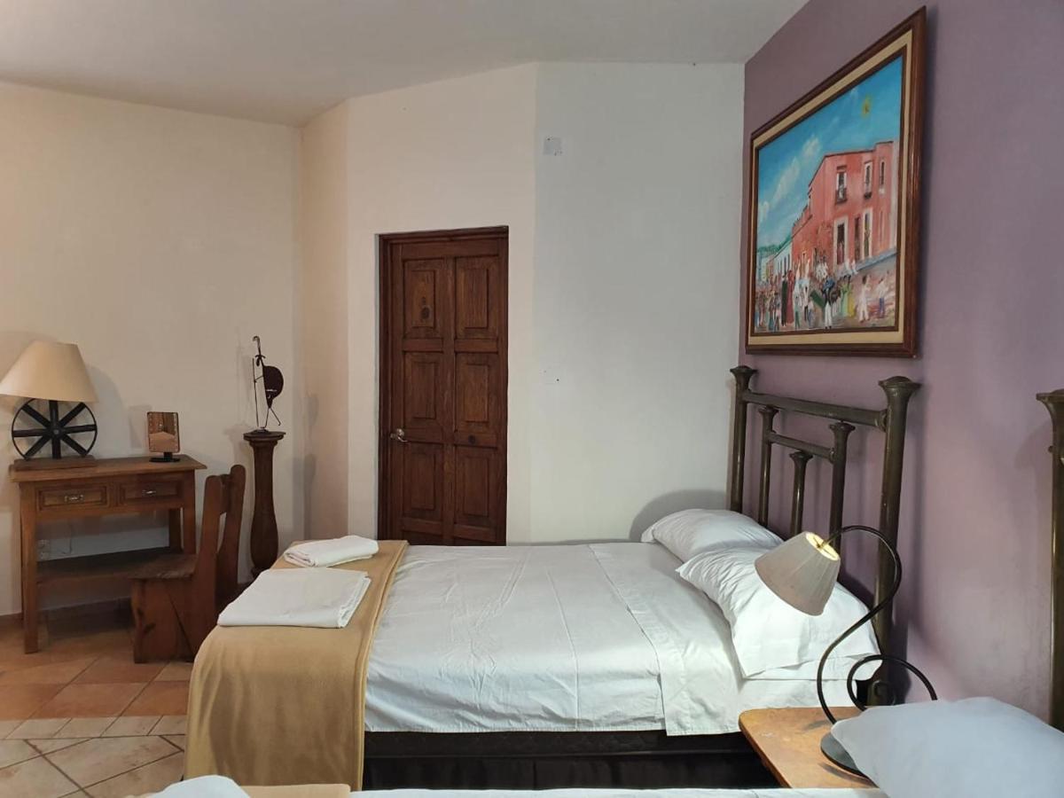 Hotel Alojamiento Jalatlaco - Car Rental! Estacionamiento En La Calle Sujeto A Disponibilidad *