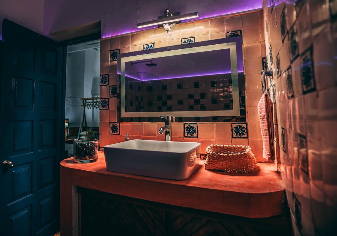 Beautiful In City's Location Apartment