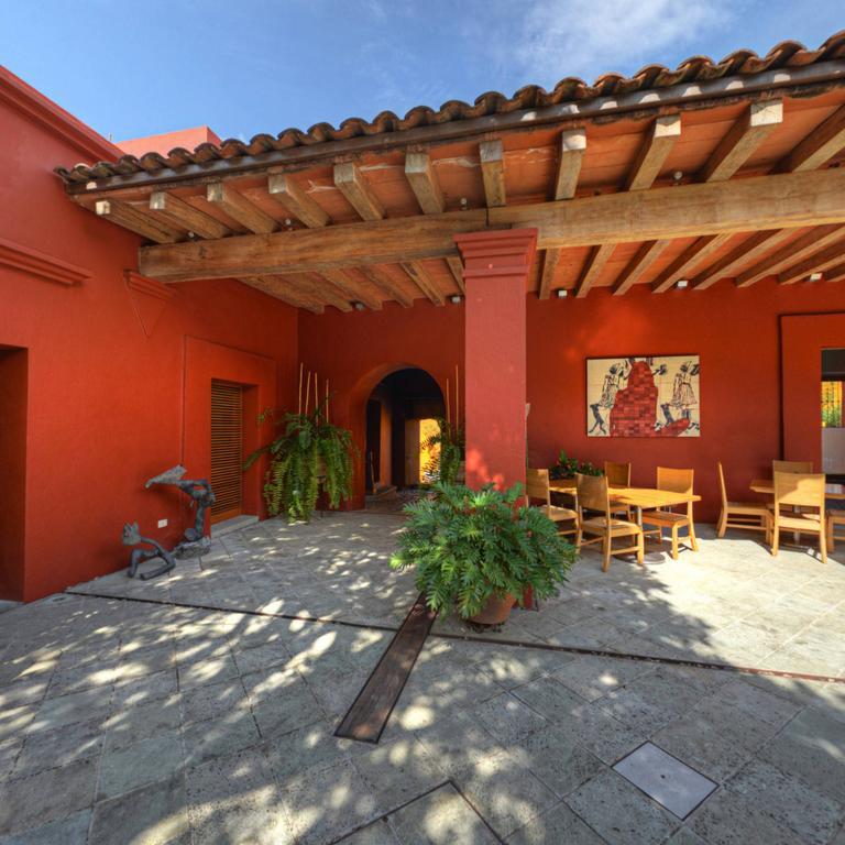 La Casona De Tita 5*