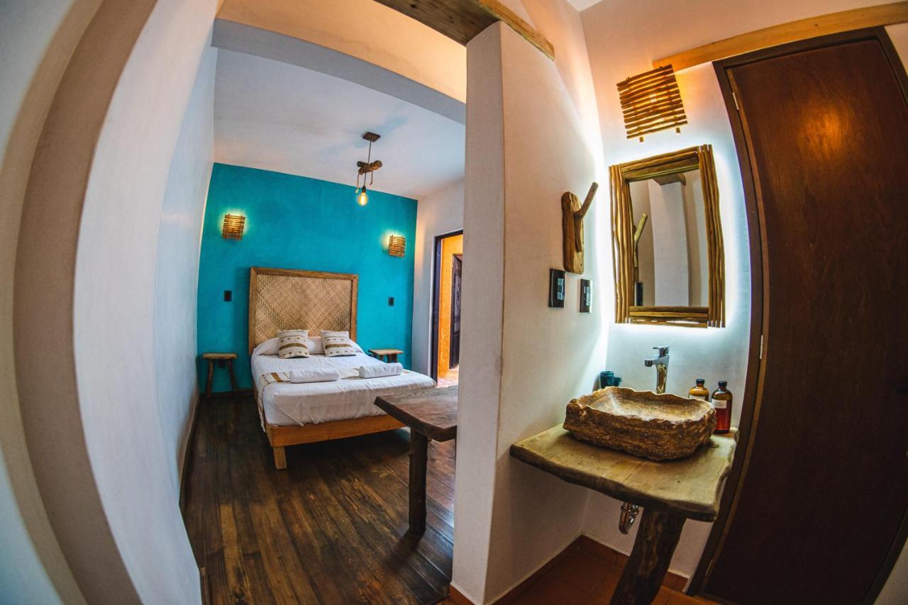 Niyana Hotel *