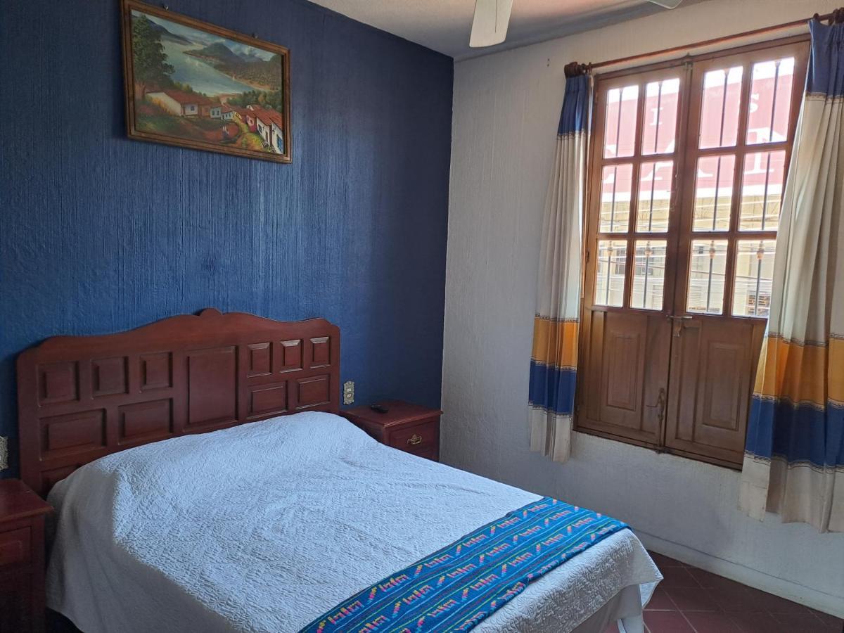 Casa Refugio Budget House 8 & 9 Bathrooms *