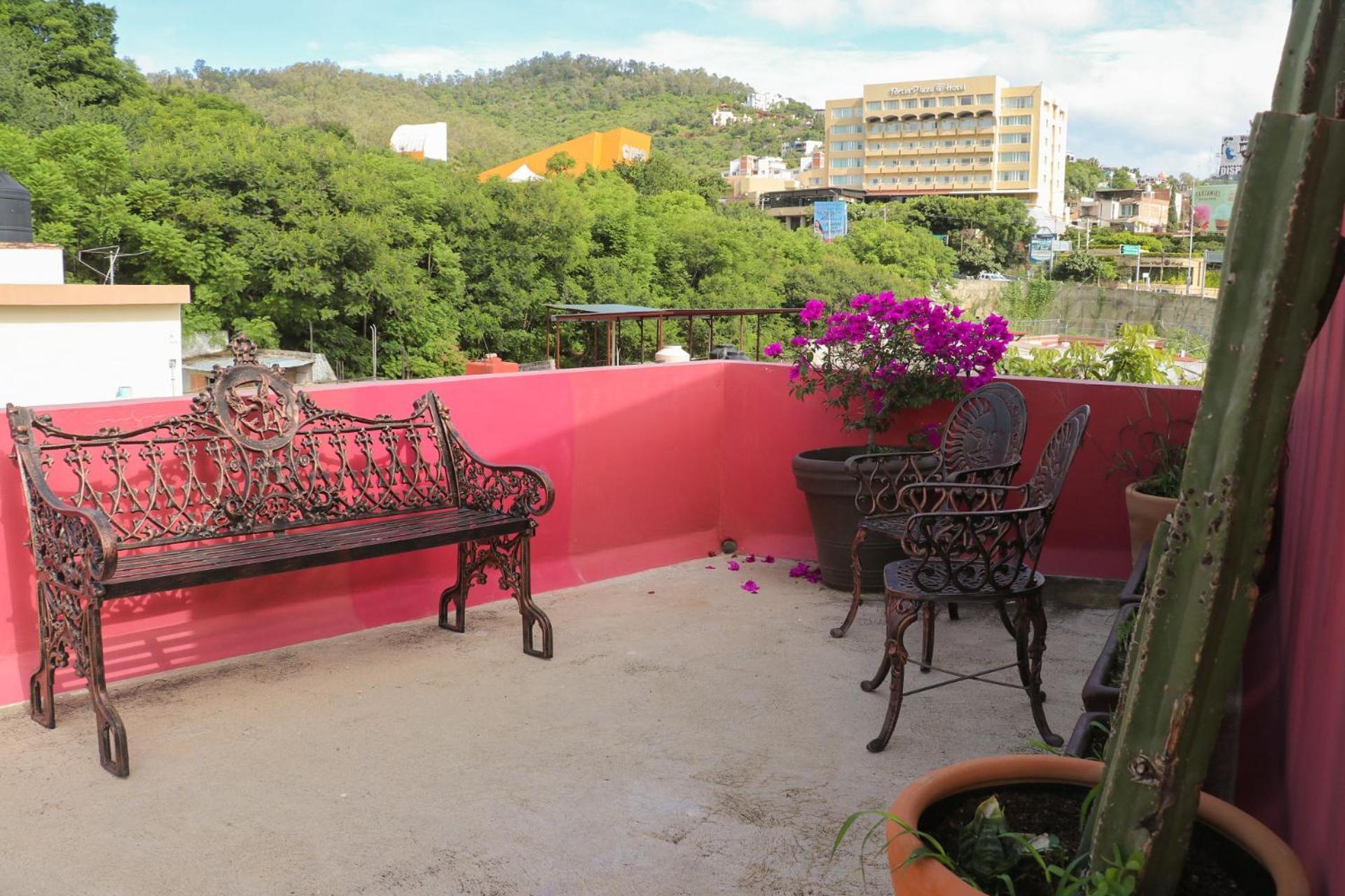 Anda Nomad Guest house