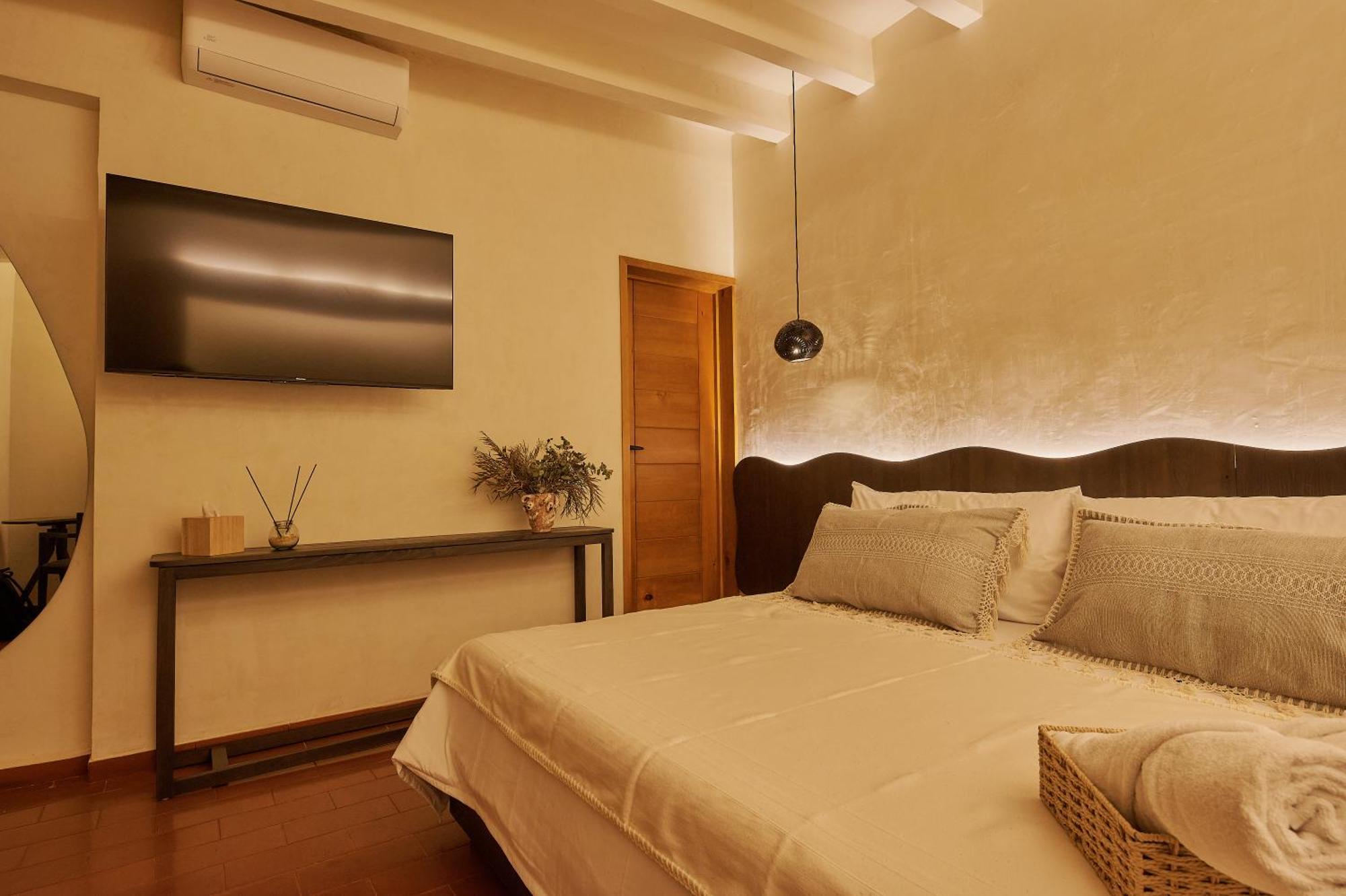Hotel Materia *