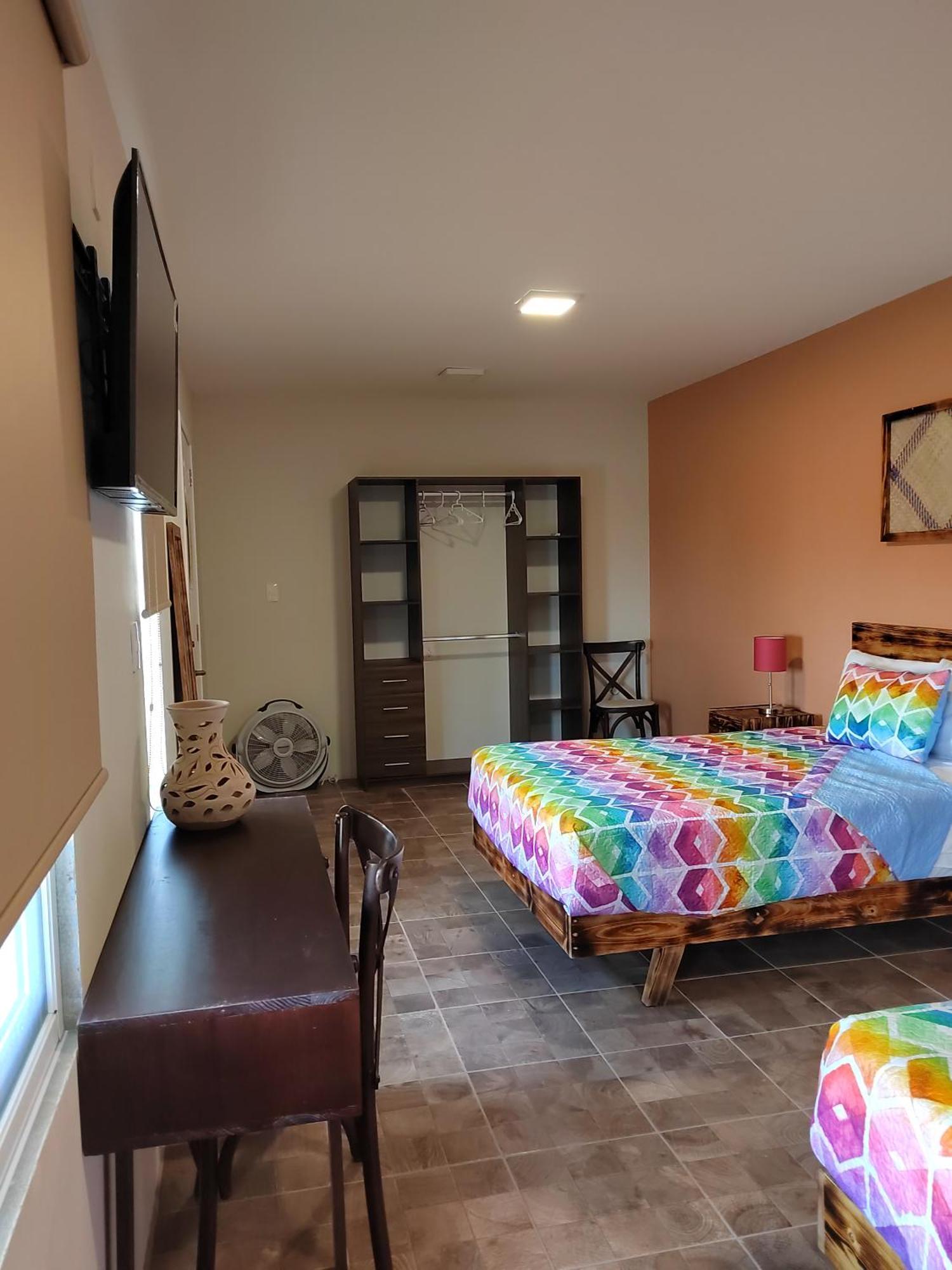 # 4 De Casa Plutarco Apartment