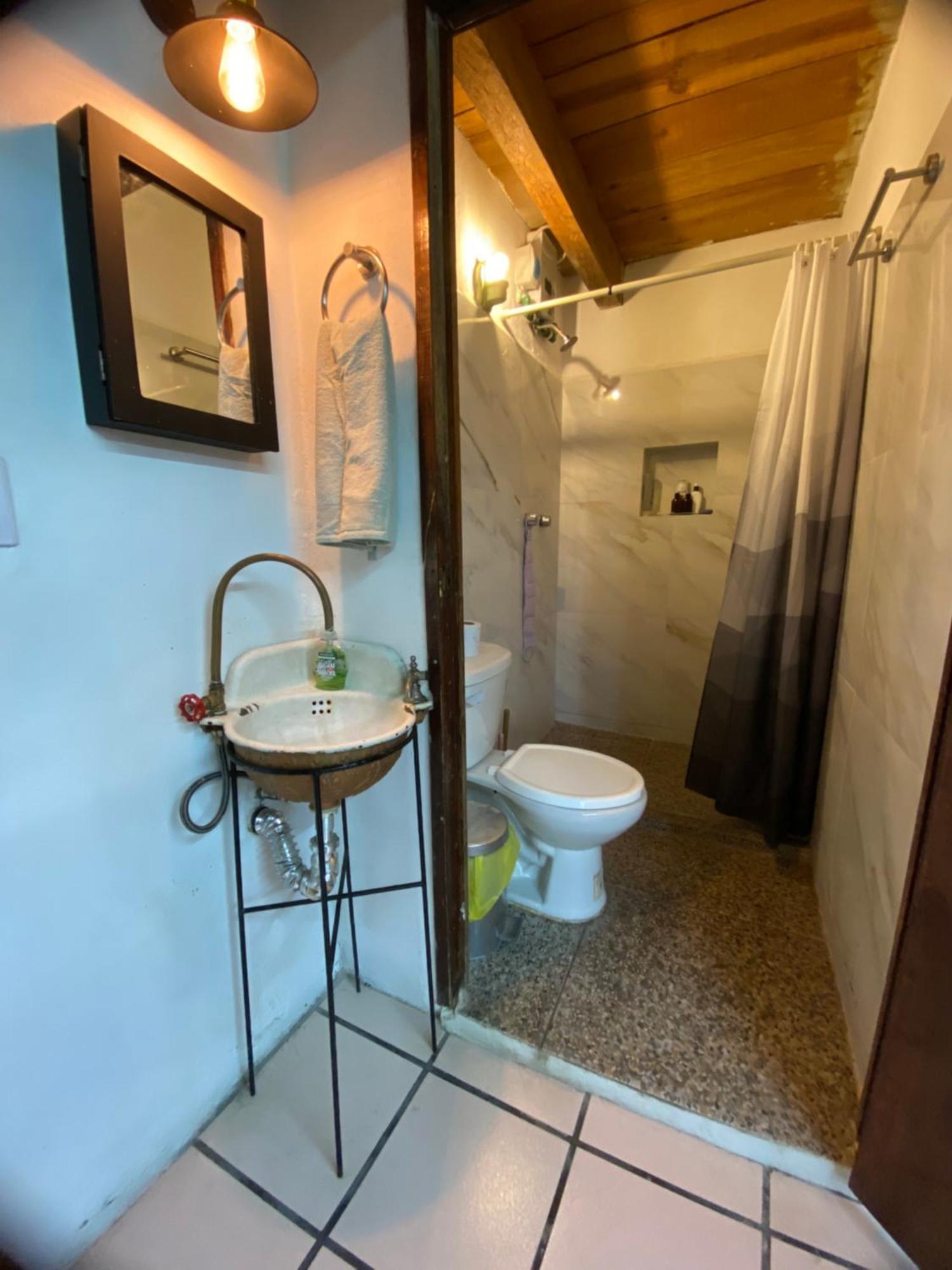 Luz De Luna Nuyoo Guest house