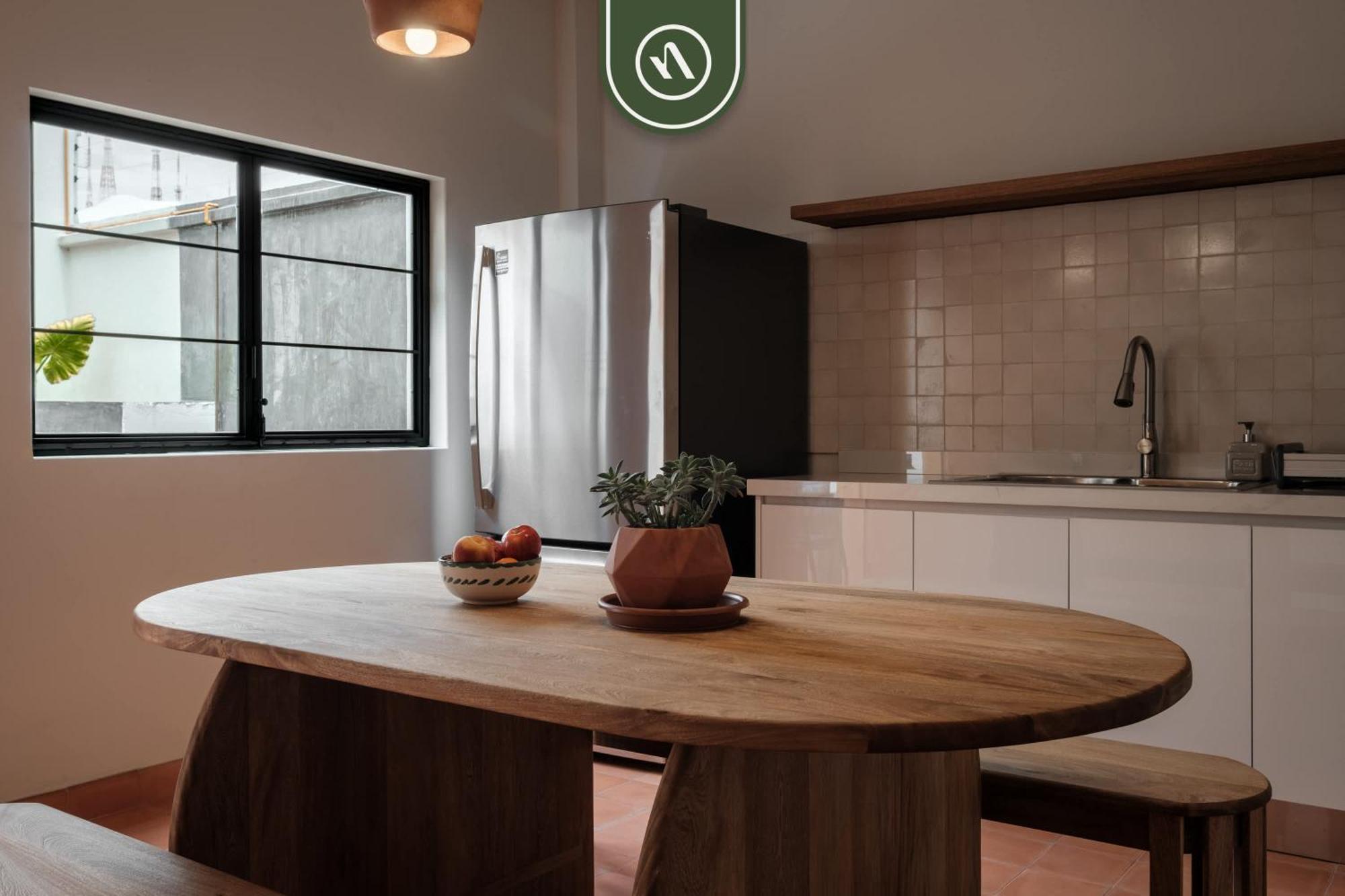 Centric 3br In Downtown In *