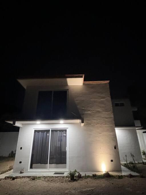 Casa Arida *