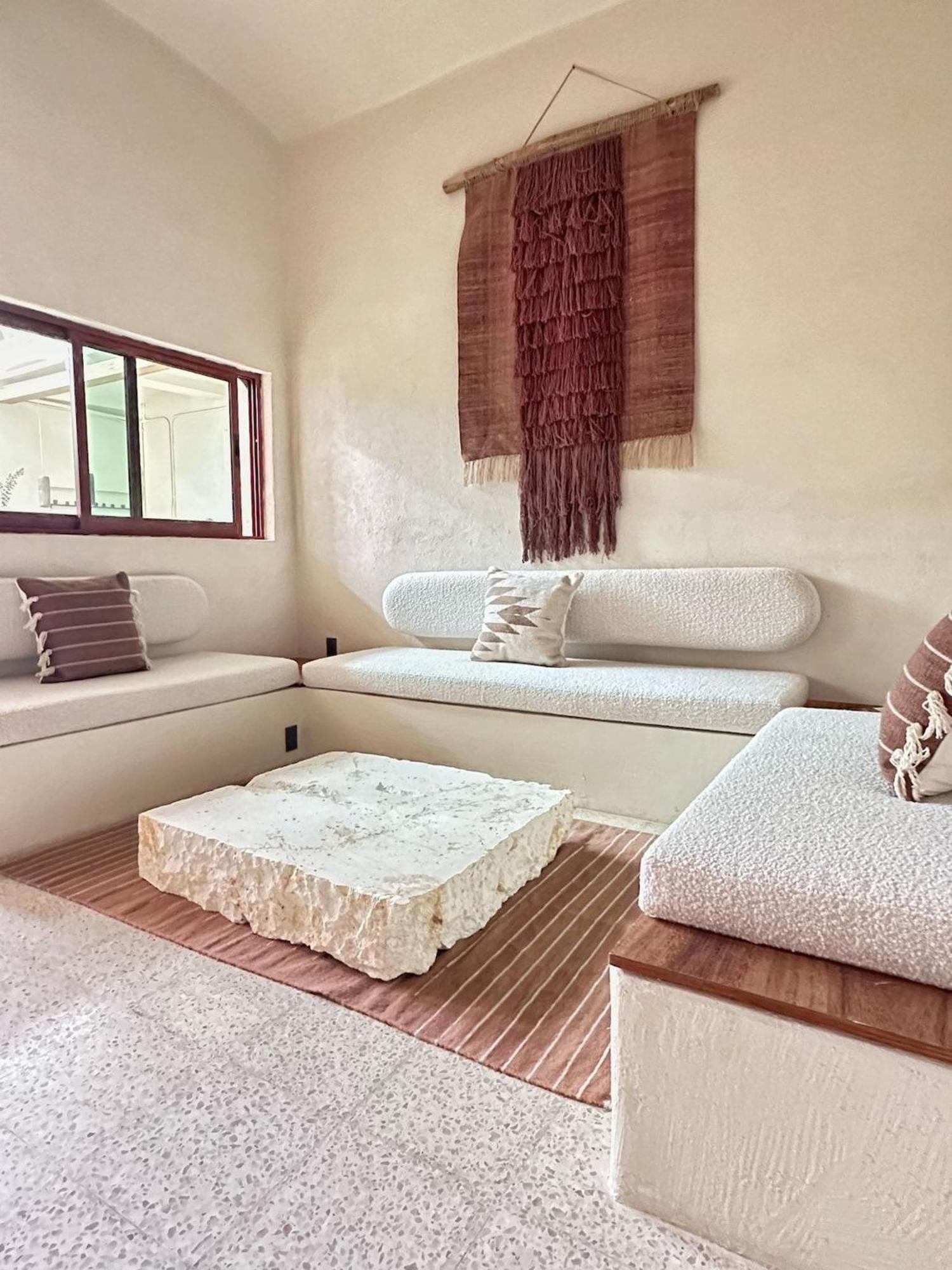 Casa Escorpion - - Handmade In - A/c - Patio - Rooftop - * Oaxaca