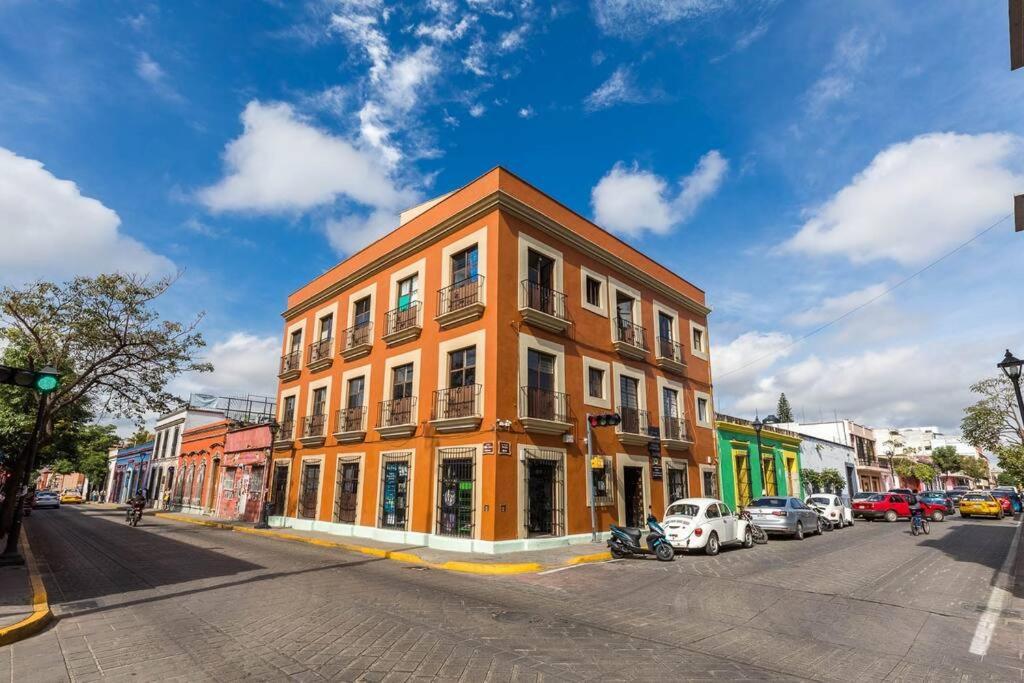 M3 At Your Doorstep! Apartamento