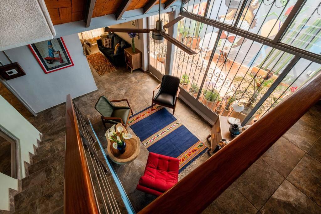Villa Casa Tipton - Artsy In The