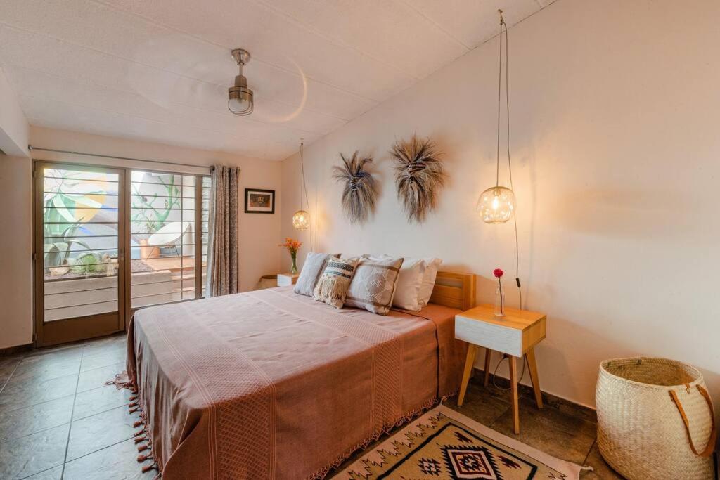 Villa Casa Tipton - Artsy In The *
