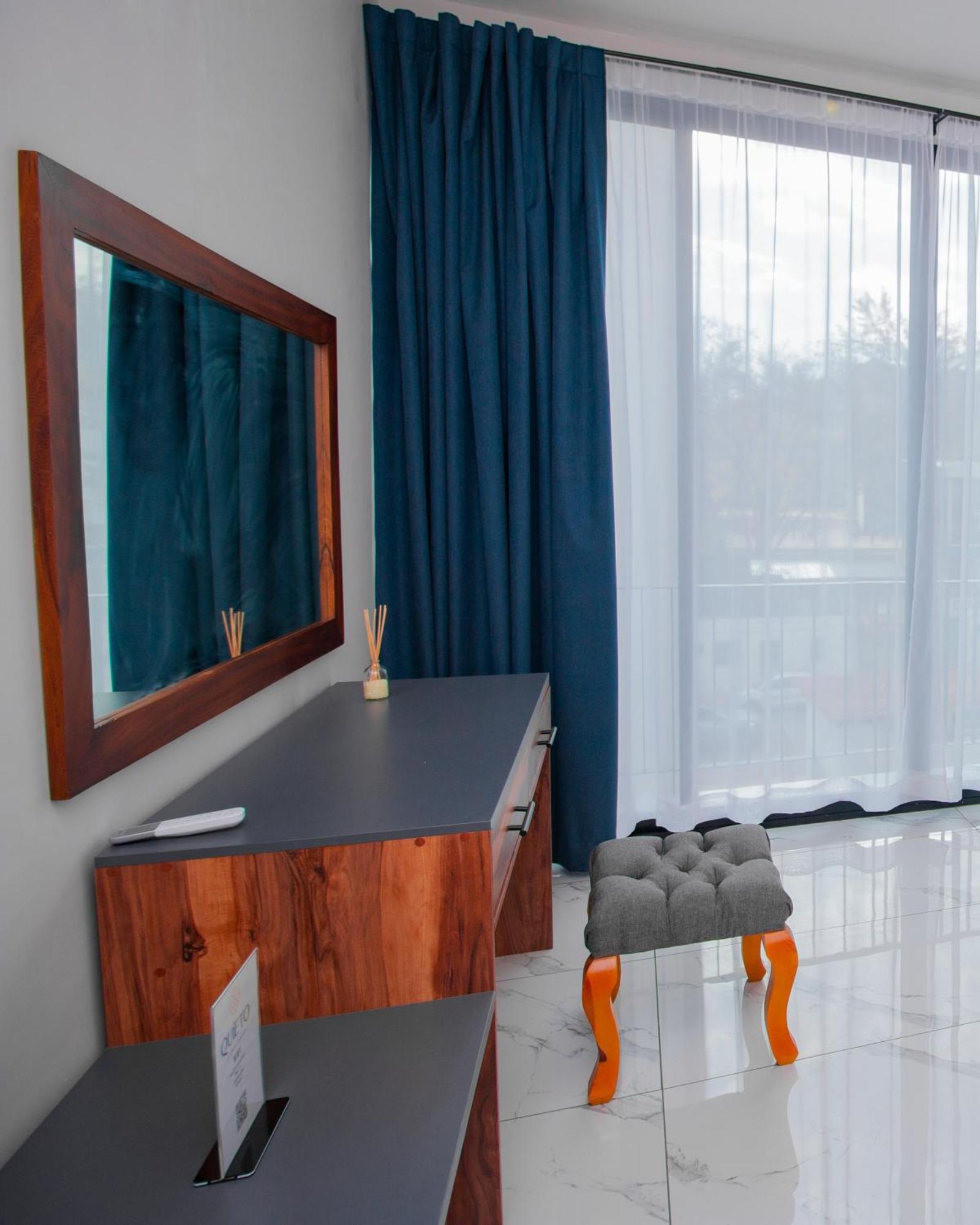 Quieto Hotel