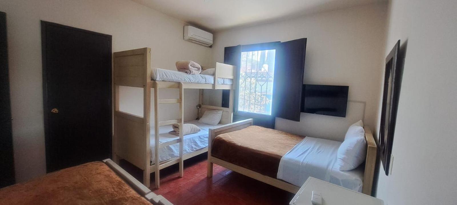 De Americas Hostel
