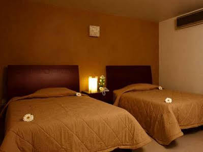 Hotel Casa De Flores