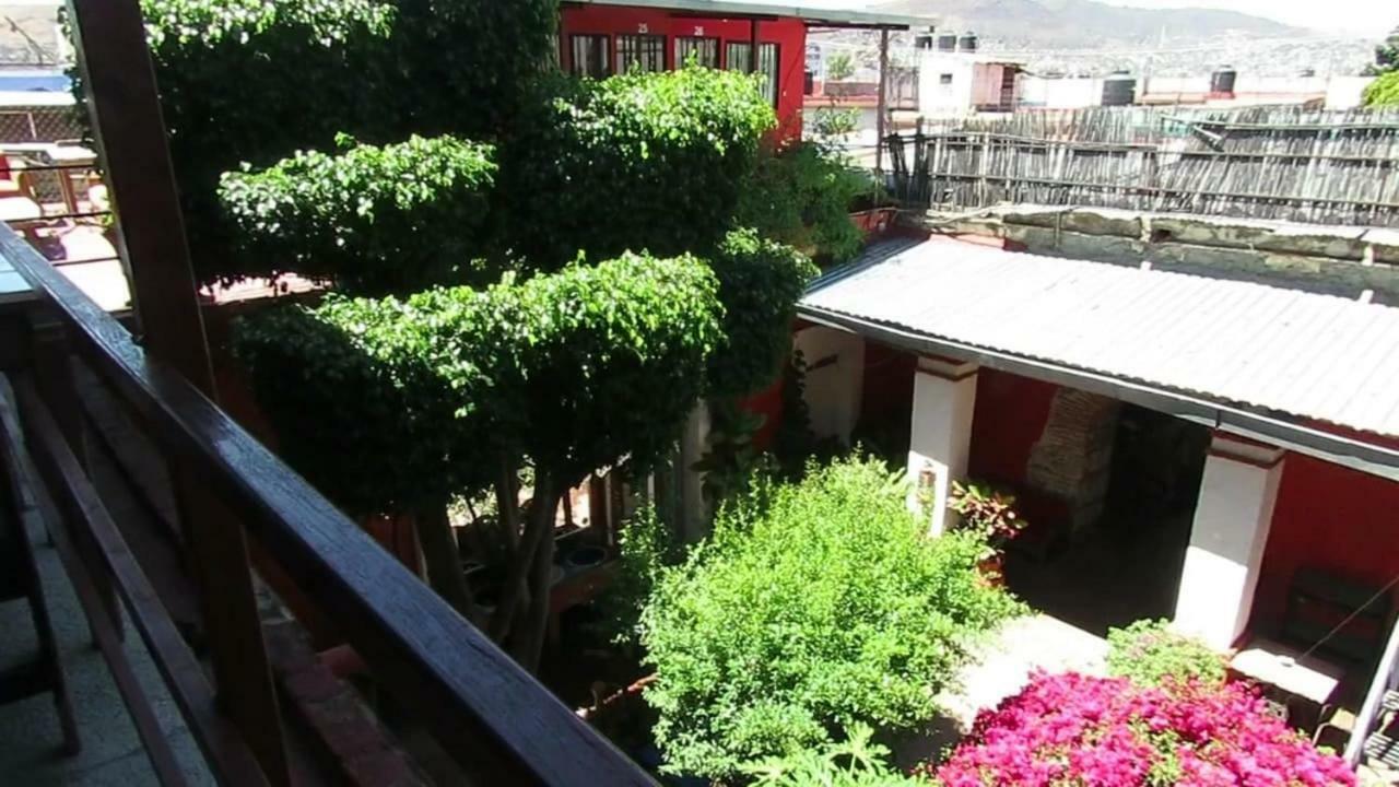 Santa Isabel Hostal *