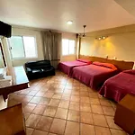 Hotel Bugambilias