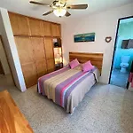 Casa de las Palmas HomeStay