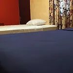 Ozeli Hostel