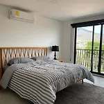 Lovely 3 Bedroom Condo With Rooftop