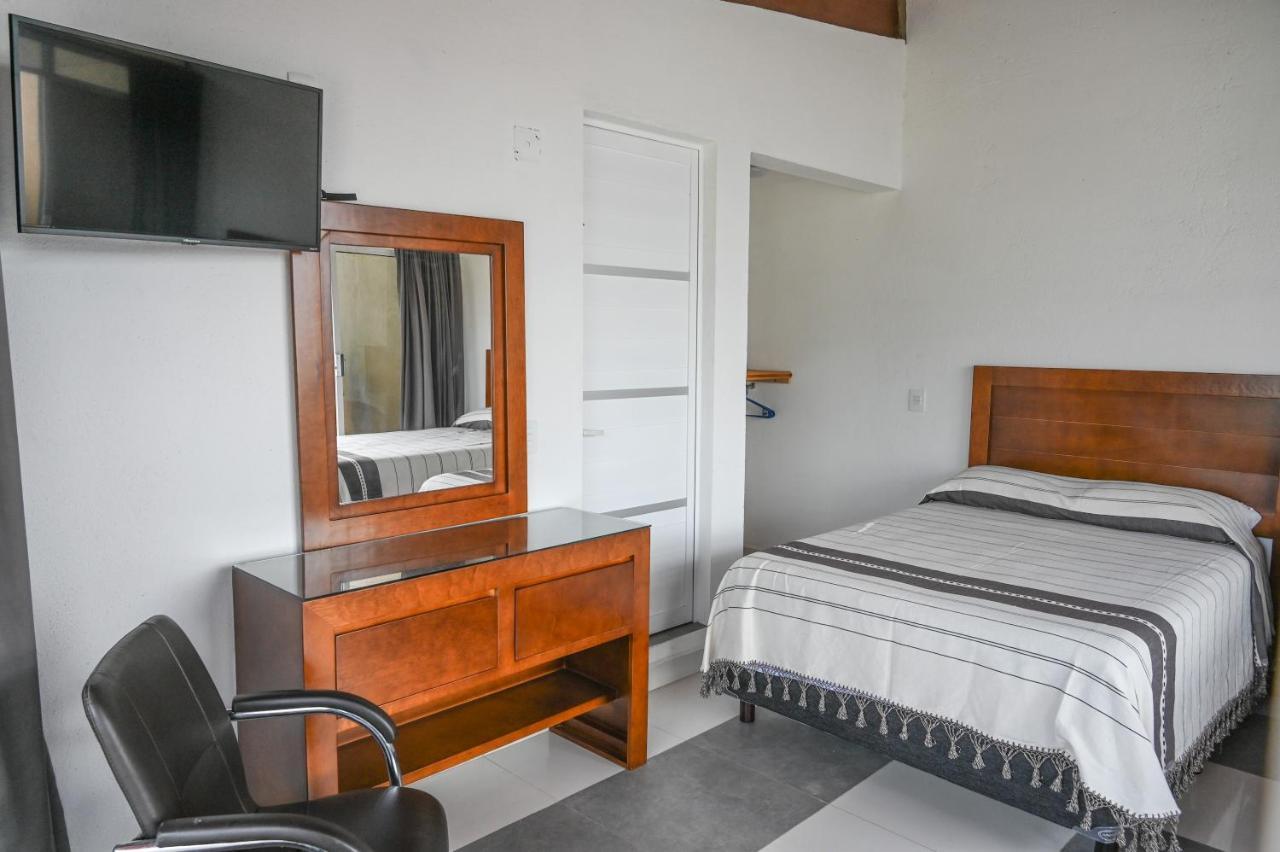 Casa Leonor Aparthotel *