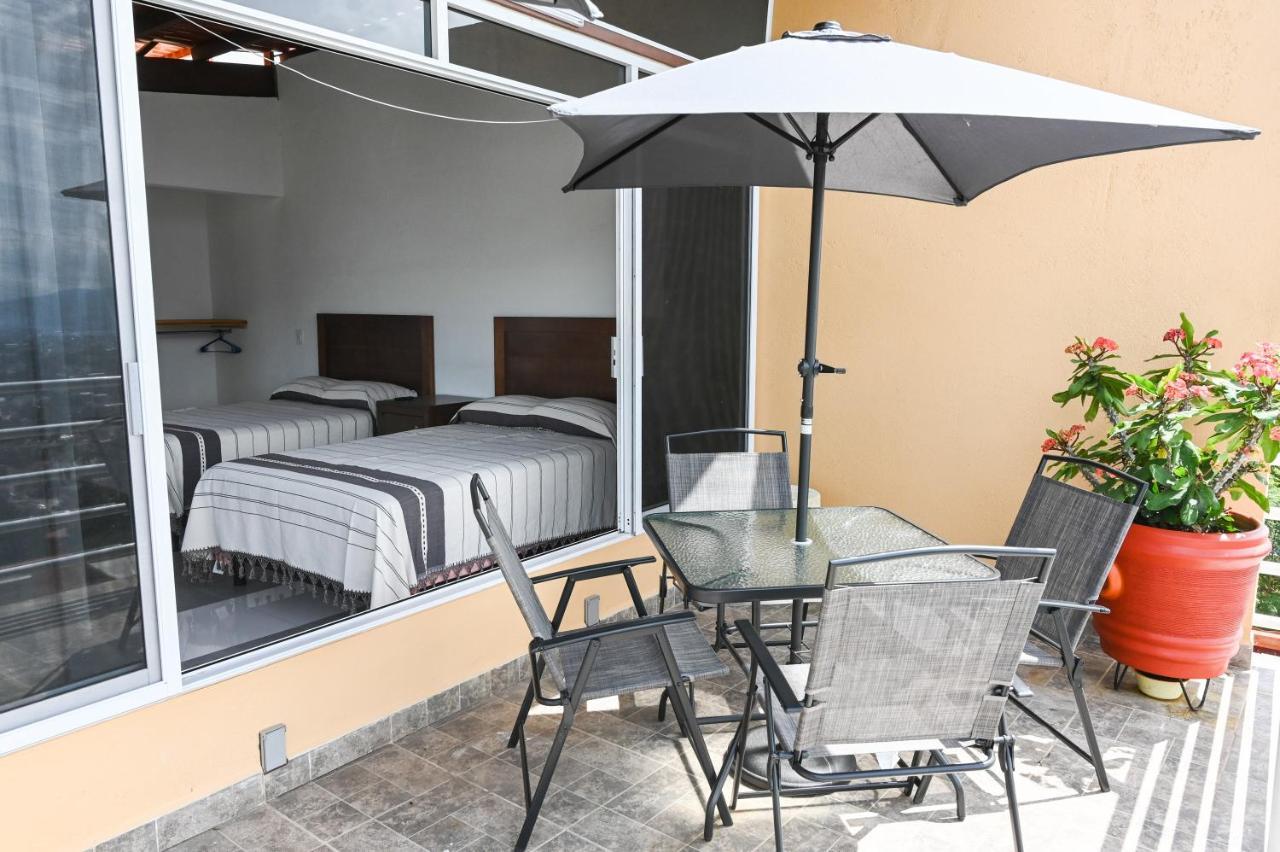 Aparthotel Casa Leonor *