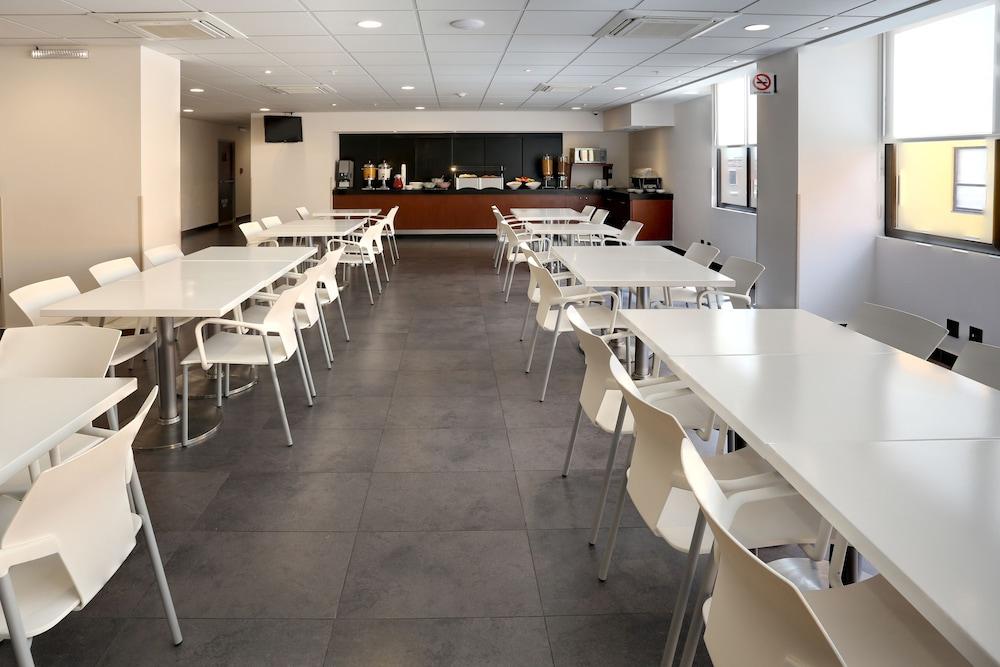 Hotel Express By Marriott