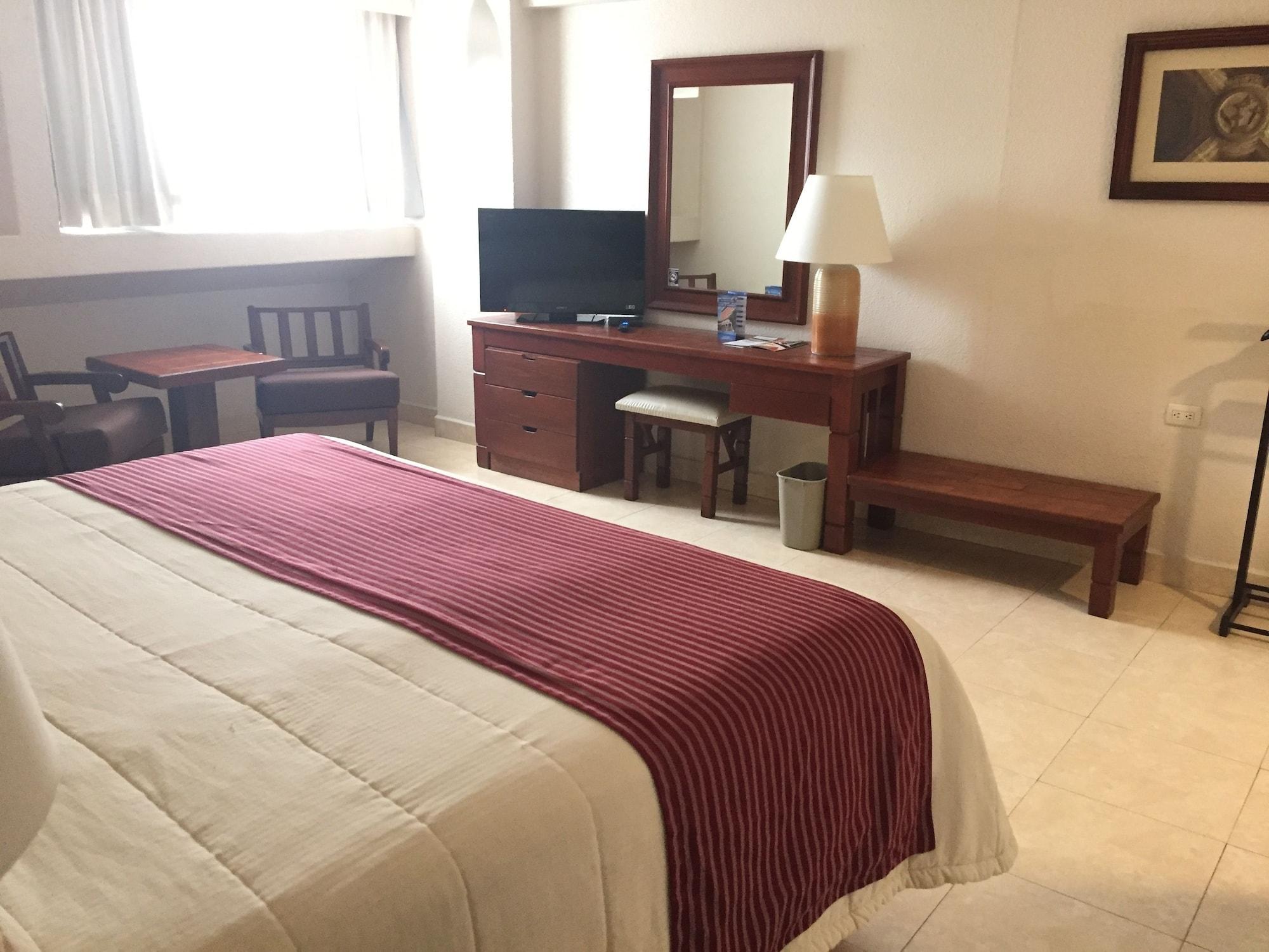 Fortin Plaza 4*