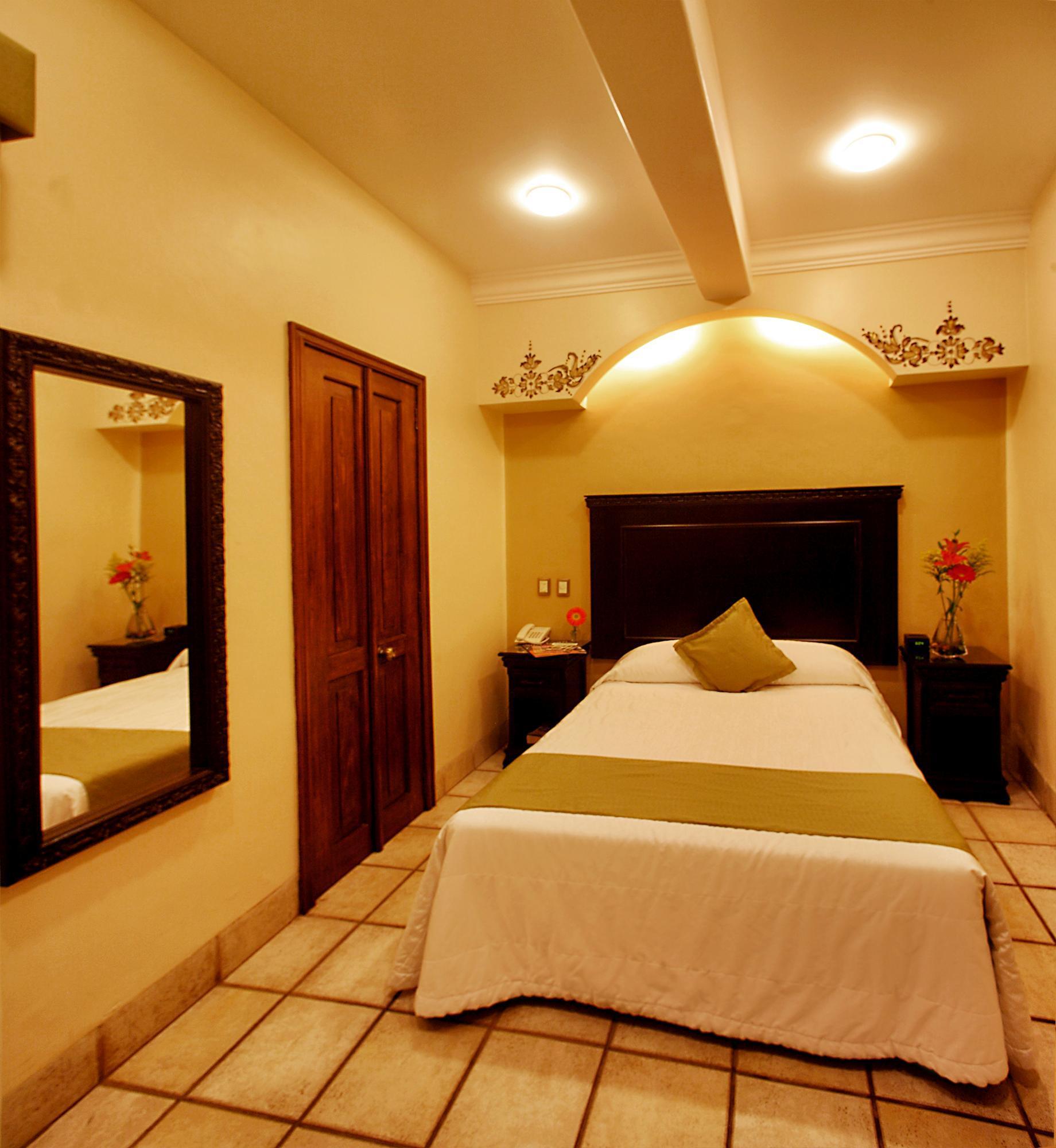 Hotel Casantica 4*