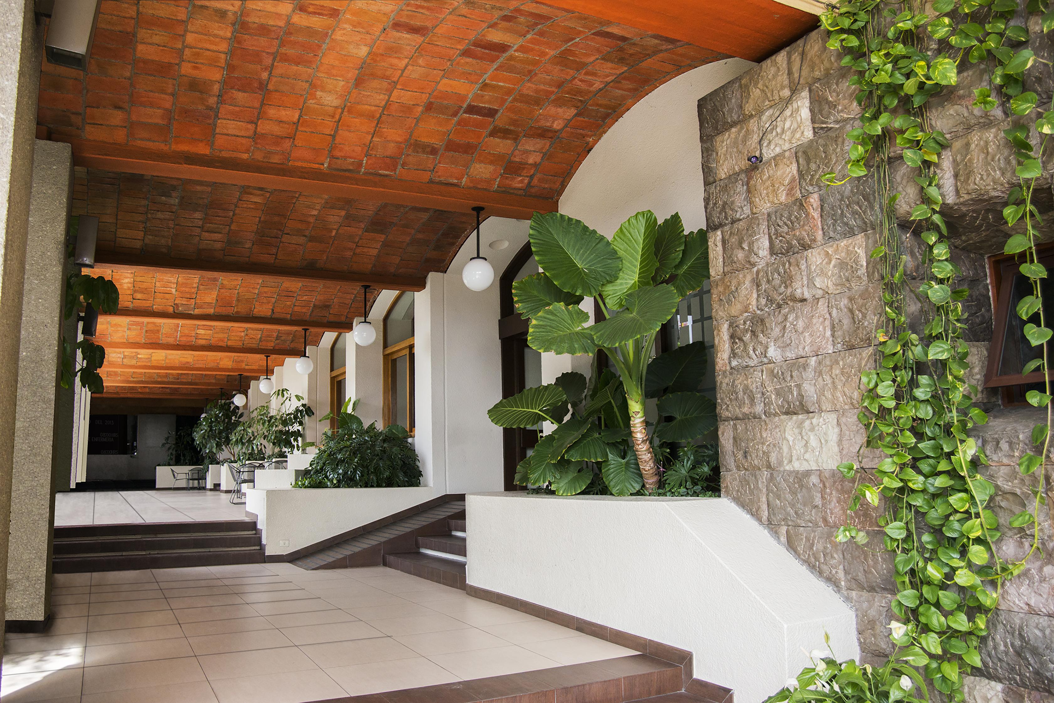Fortin Plaza Hotel 4*
