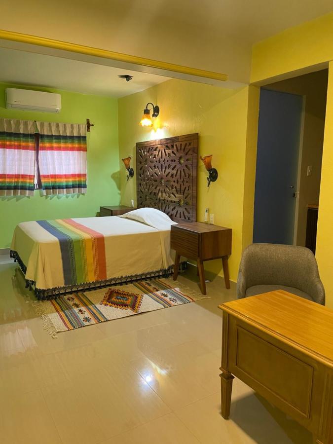 Cárdon Hotel *