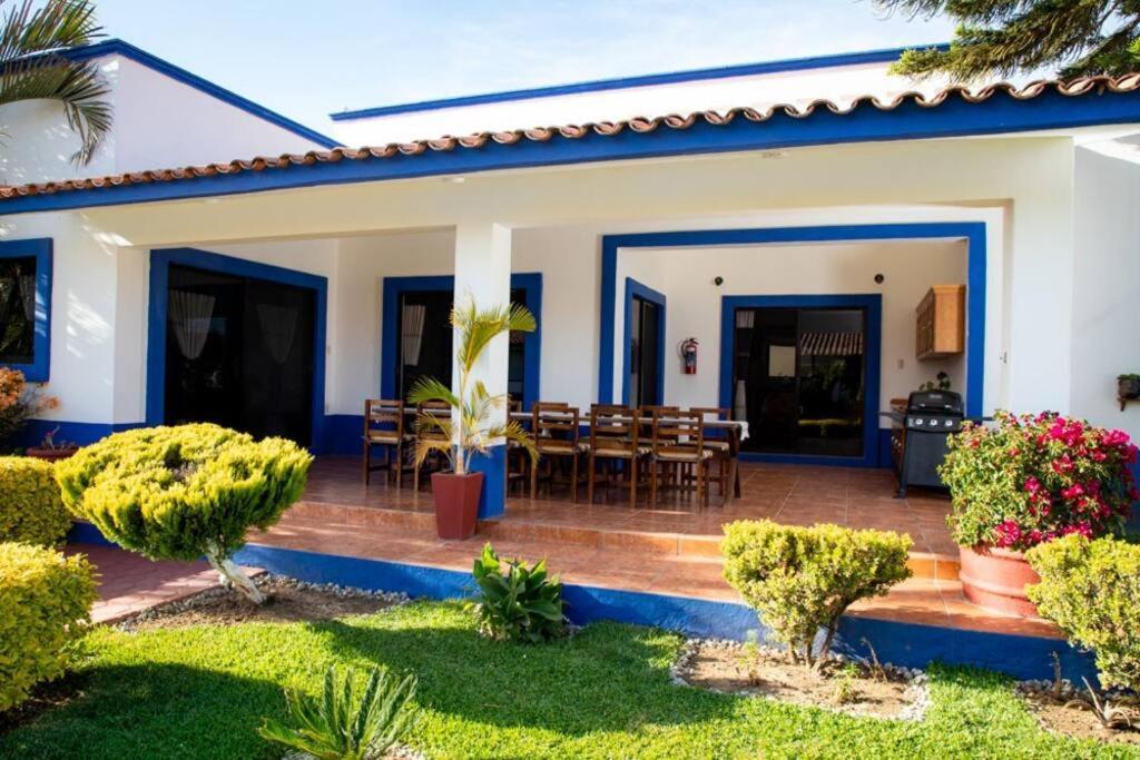 Casona San German - 14 Personas En Сasa de vacaciones