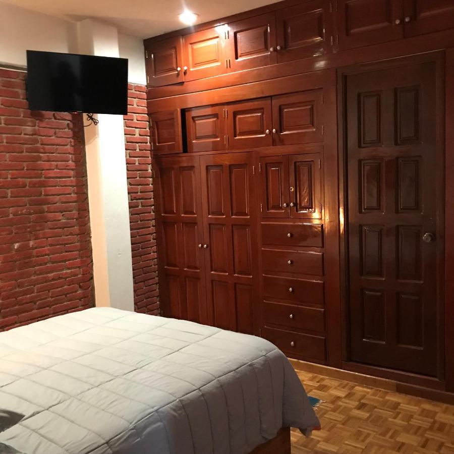 Maca Hostal *