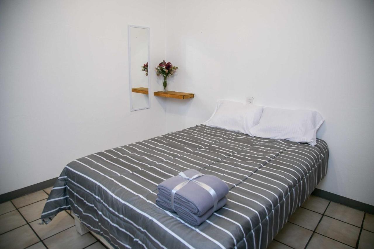 Casa Lili Homestay *
