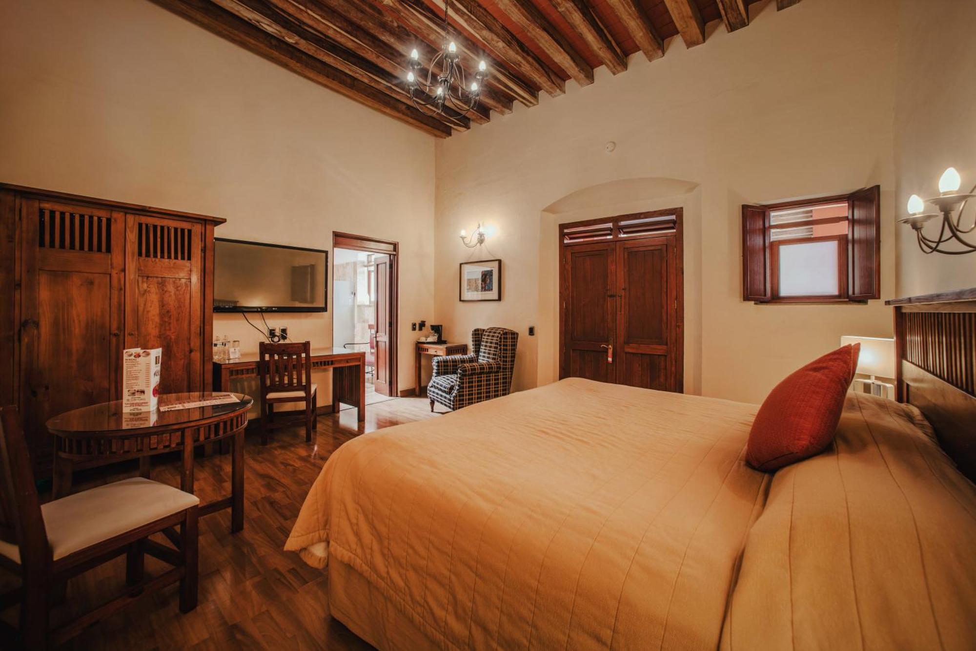 Casa Antigua Hotel 4*