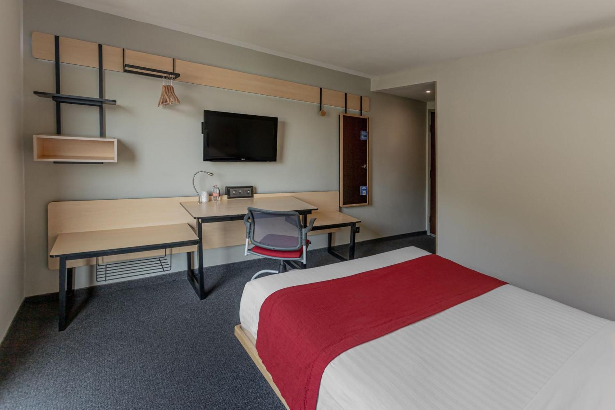 Express By Marriott Hotel 4*