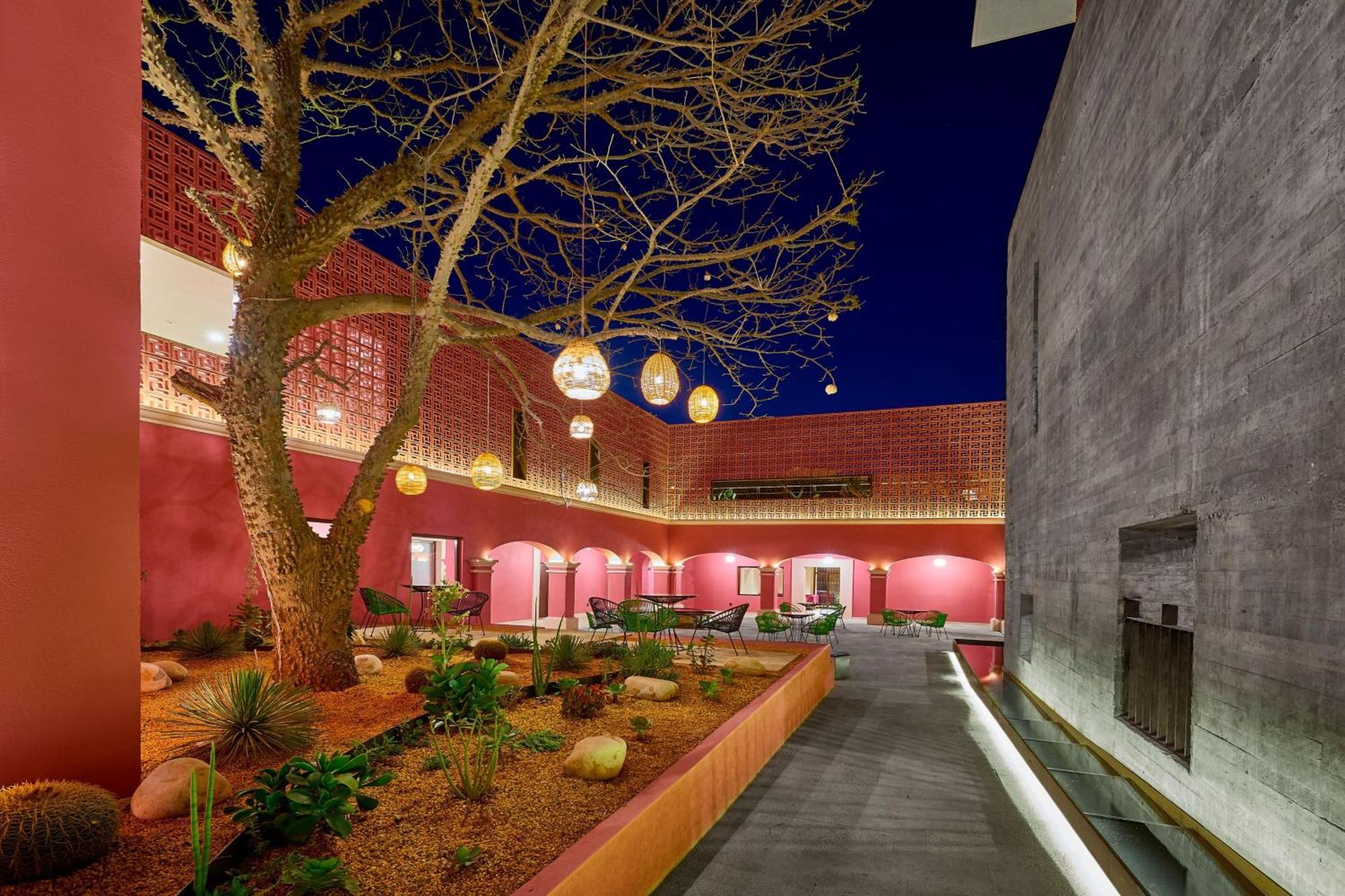 Hotel Centro By Marriott