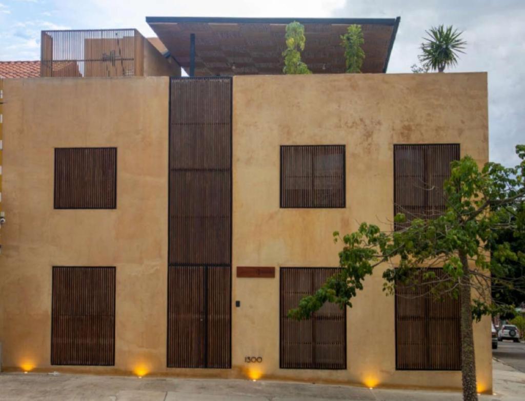 Casa Cruda