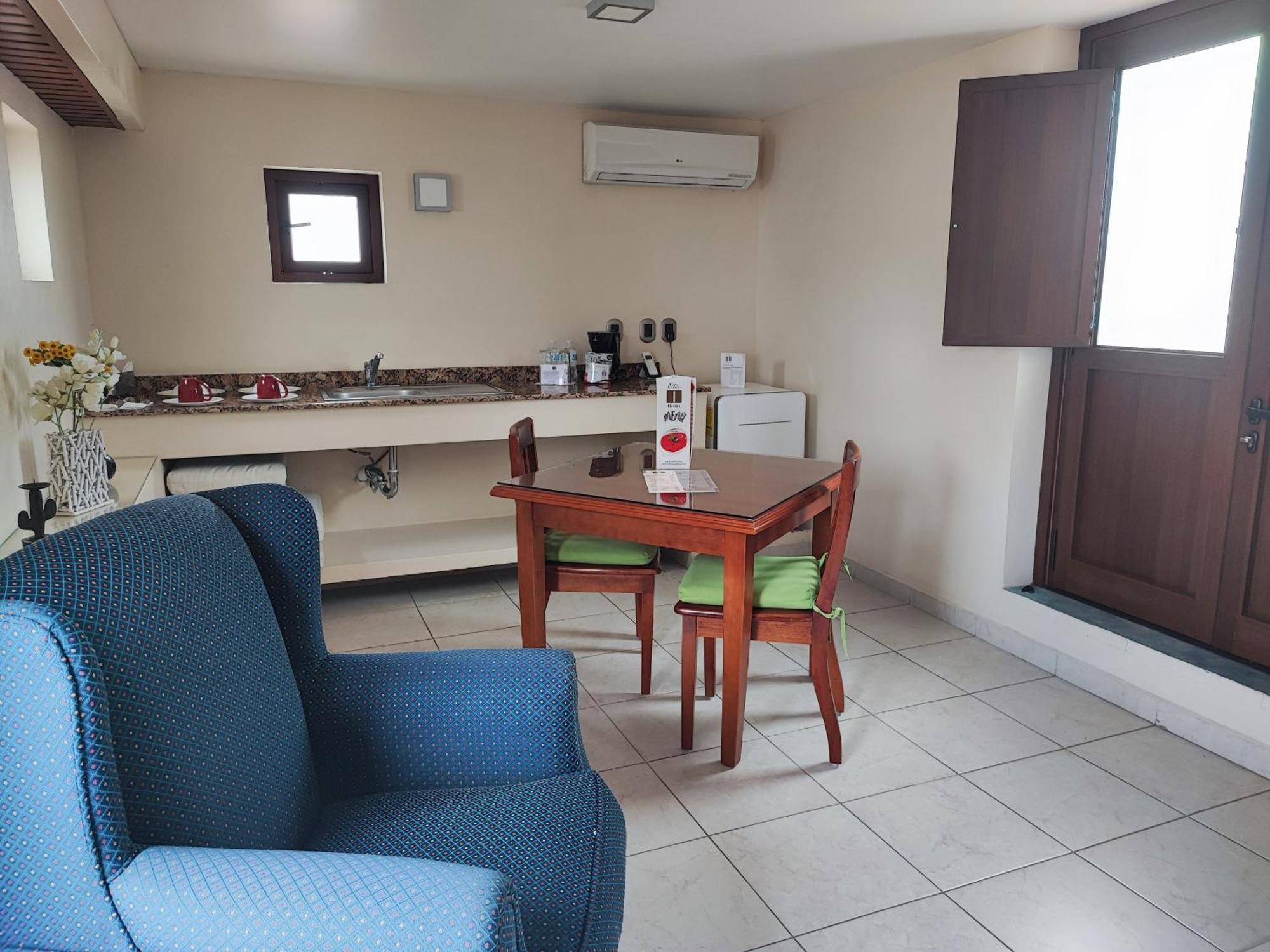 Hotel Casa Antigua 4*