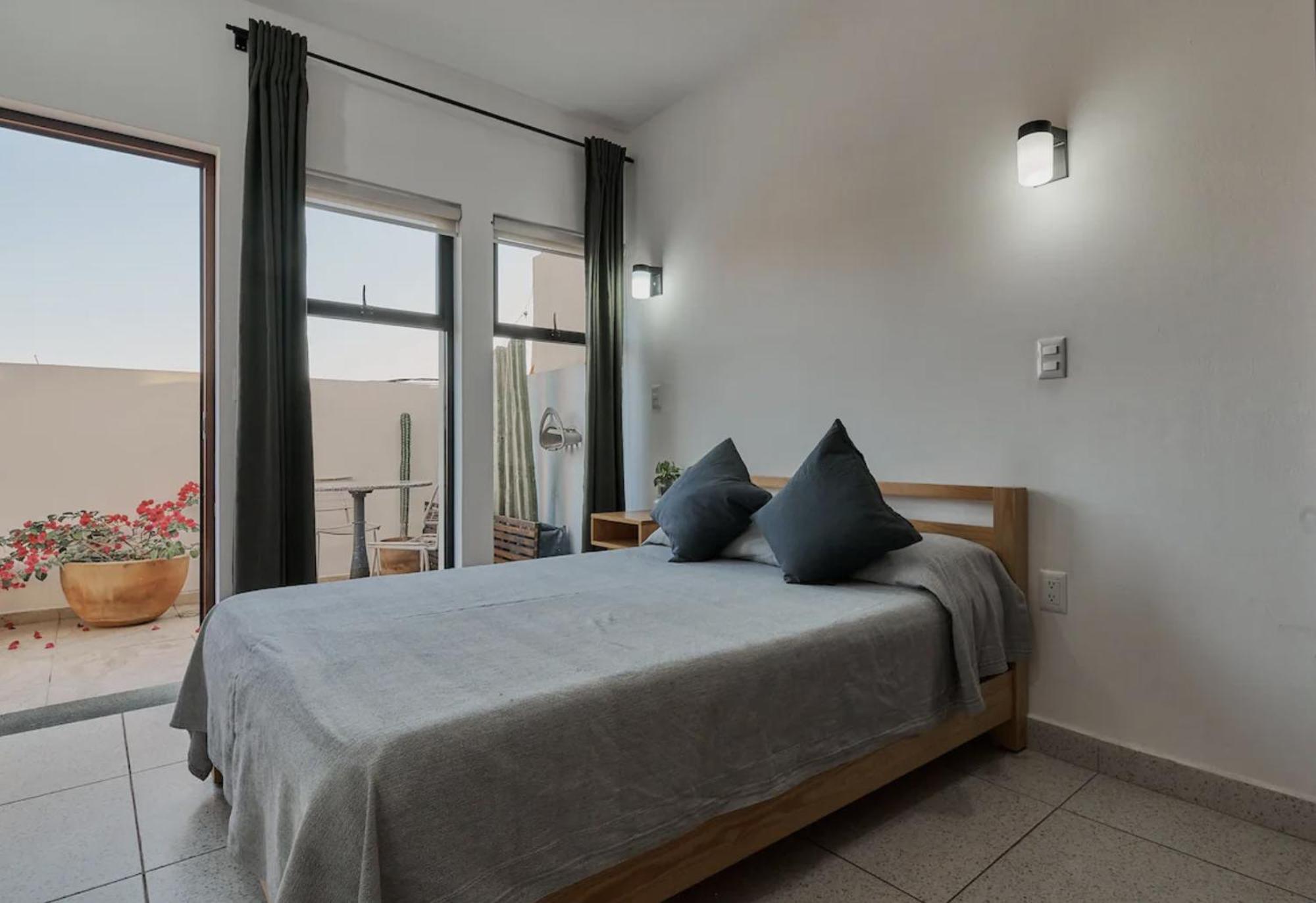 Centrico Live Apartment