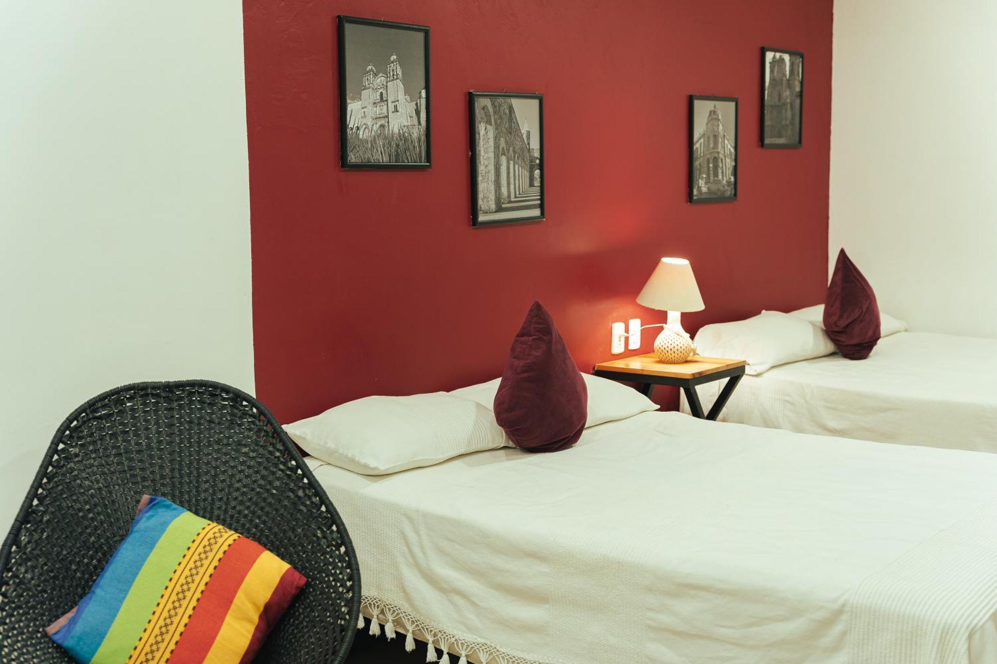 Casa Don Jose: Granadas