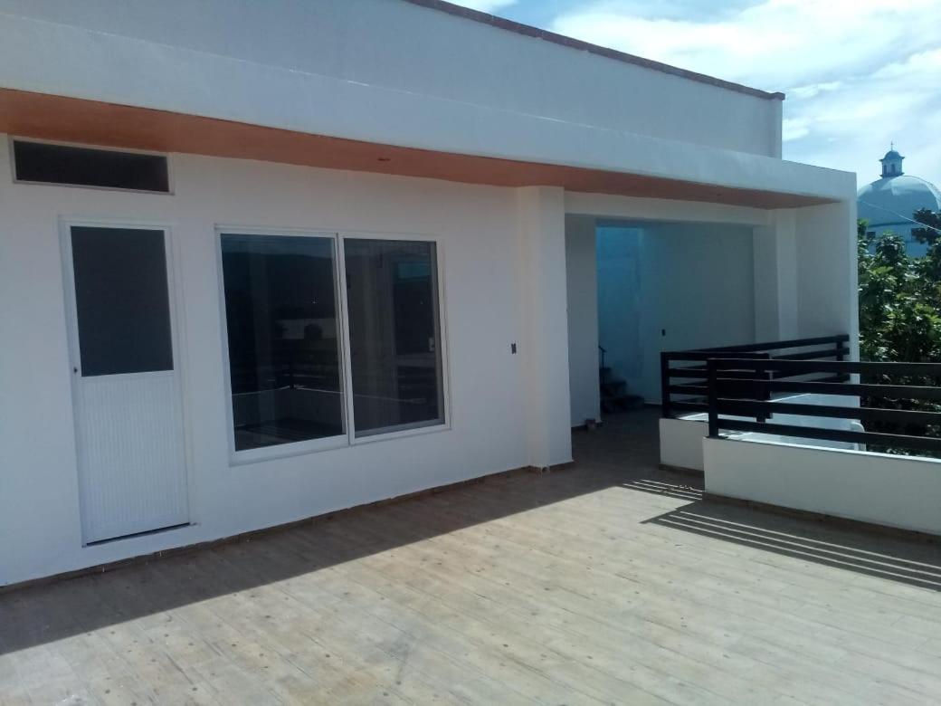 Bonito Departamento 2 Personas A 5 Min Del Centro De *
