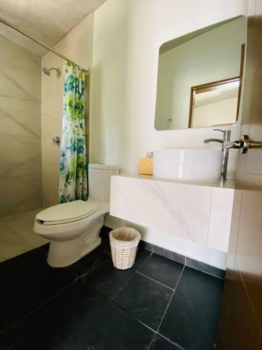 Holiday home Entero Casa Tozcano *