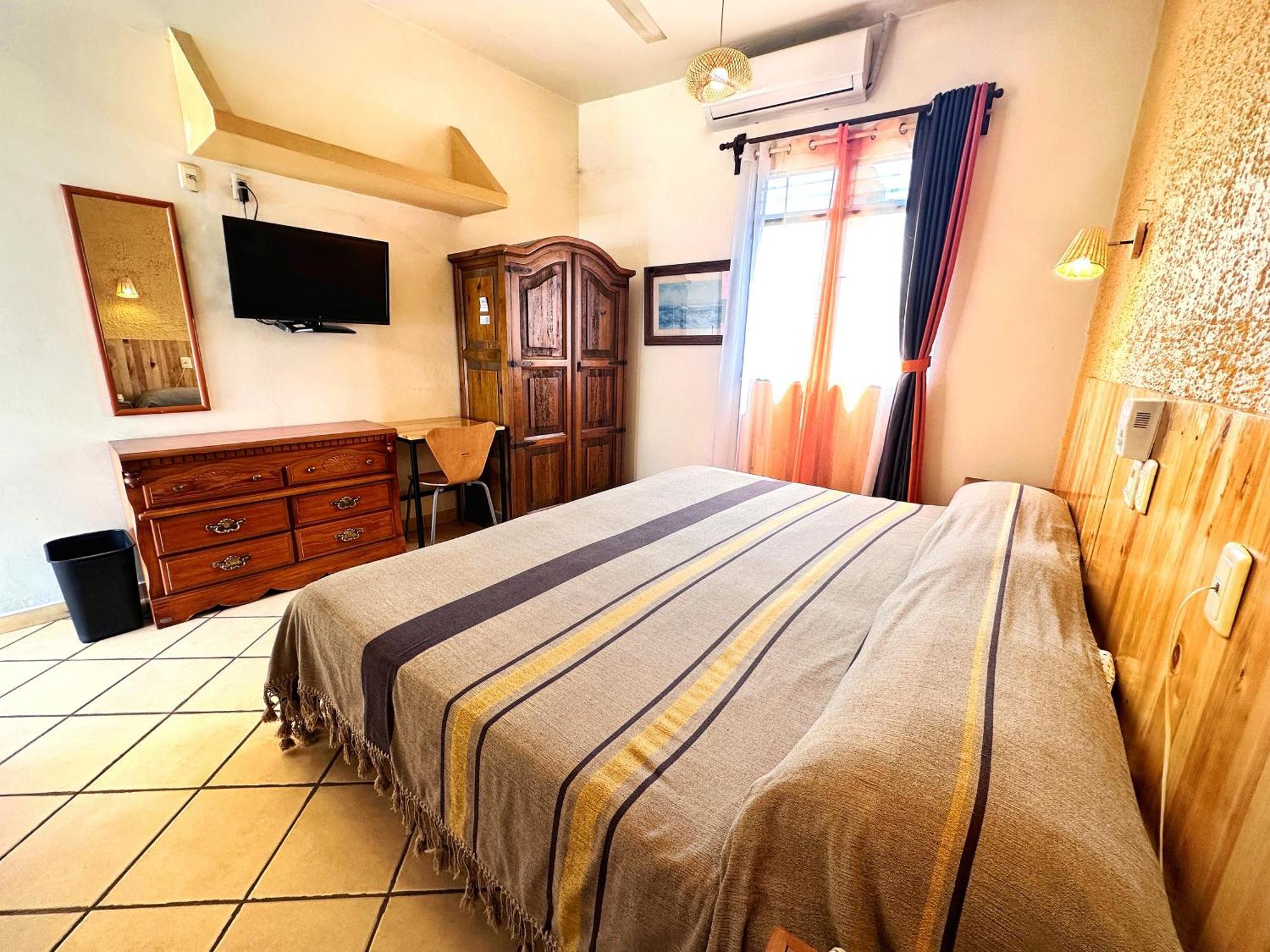 Hotel Escalada 2*