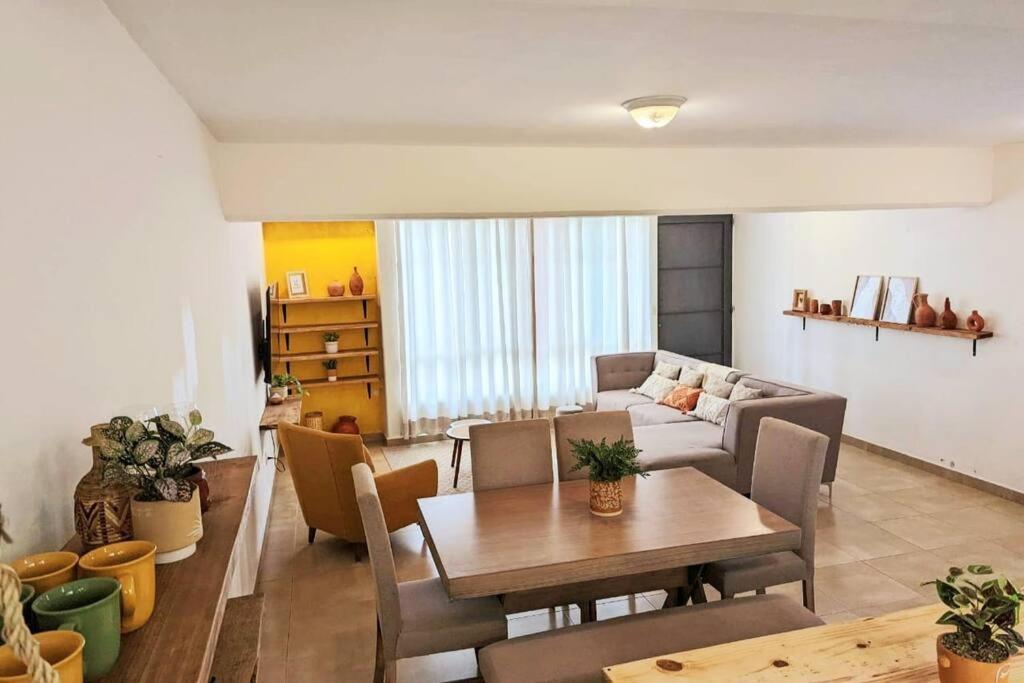 5bedroom House In Vibrant Neighborhood Jalatlaco