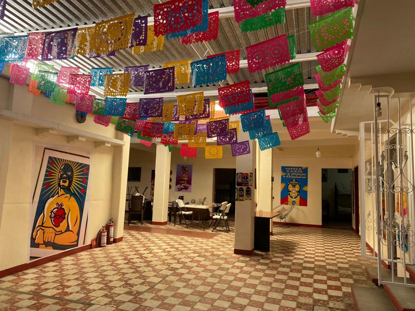Pensión Mil Mascaras 2 Oaxaca